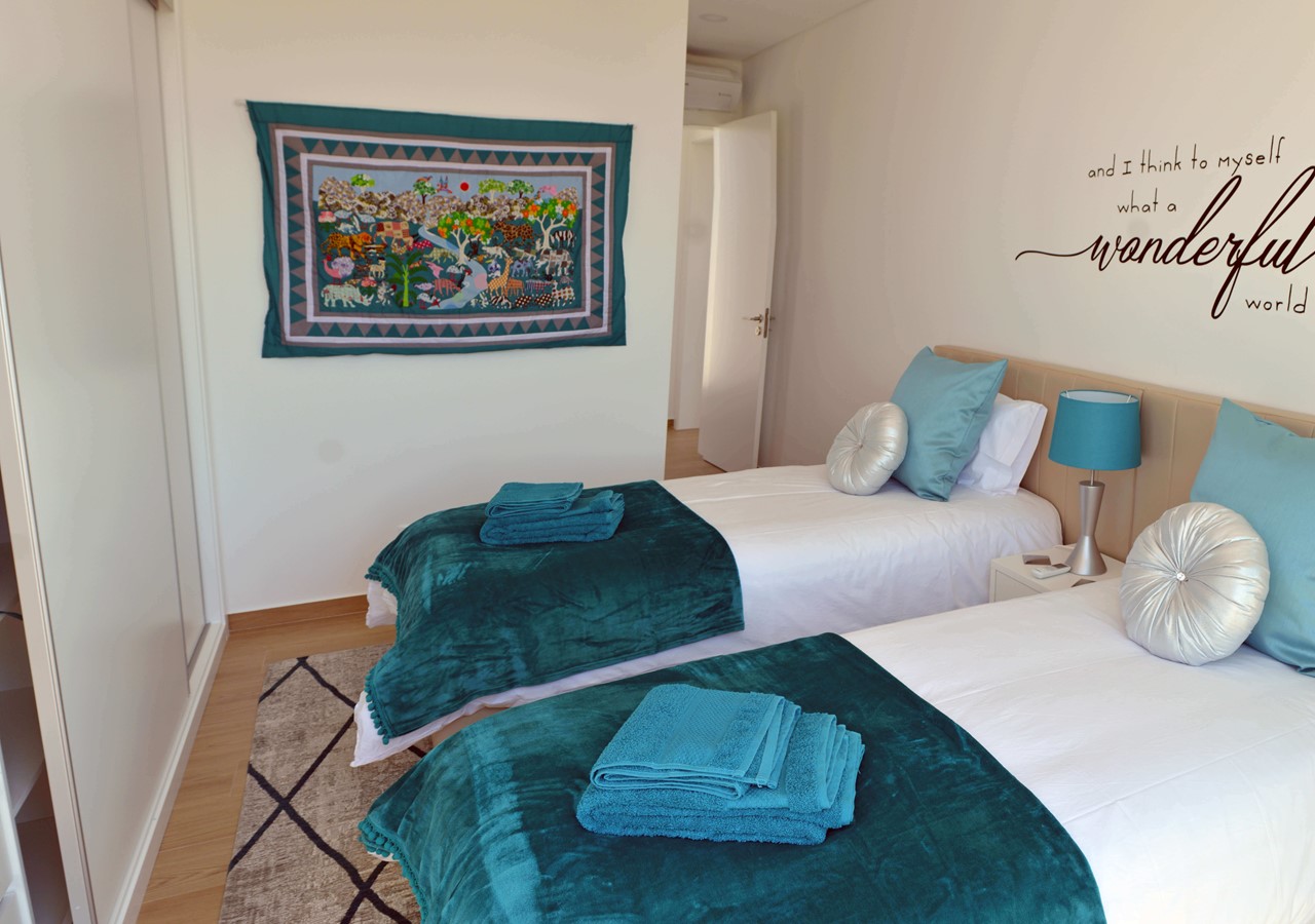 Lavender Fields Twin Bedroom