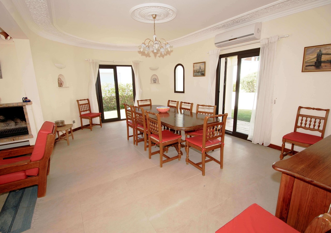 Large living and dining area