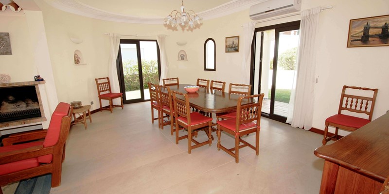 Large living and dining area