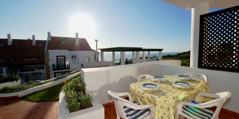 Balcony With View Over The Sea