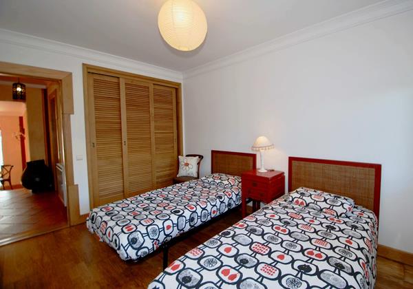 Twin Bedroom With Wardrobe