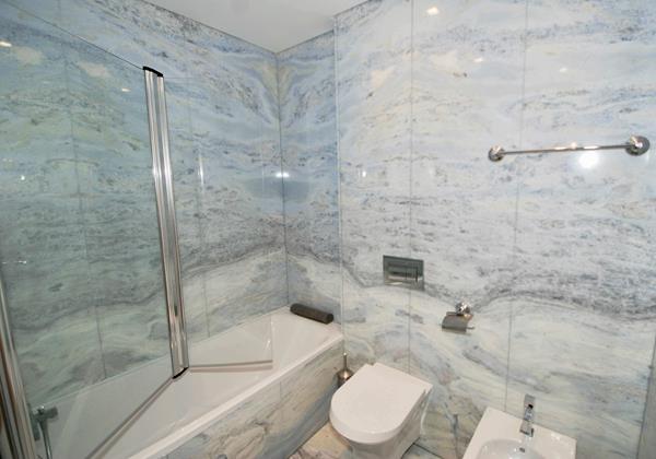 Bathroom In Twin Bedroom