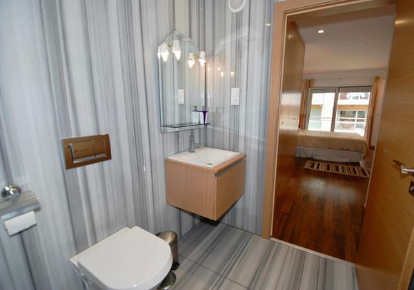 Large Bathroom In Master Suite