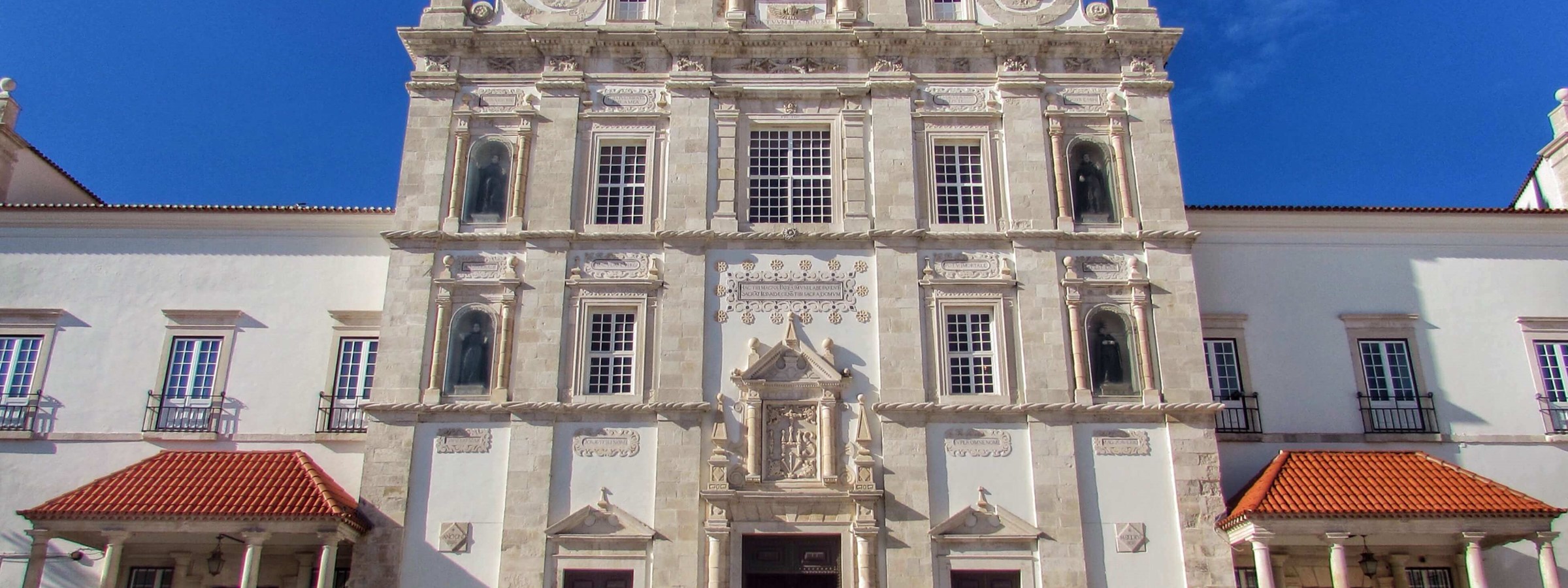 Visit Santarem Cathedral