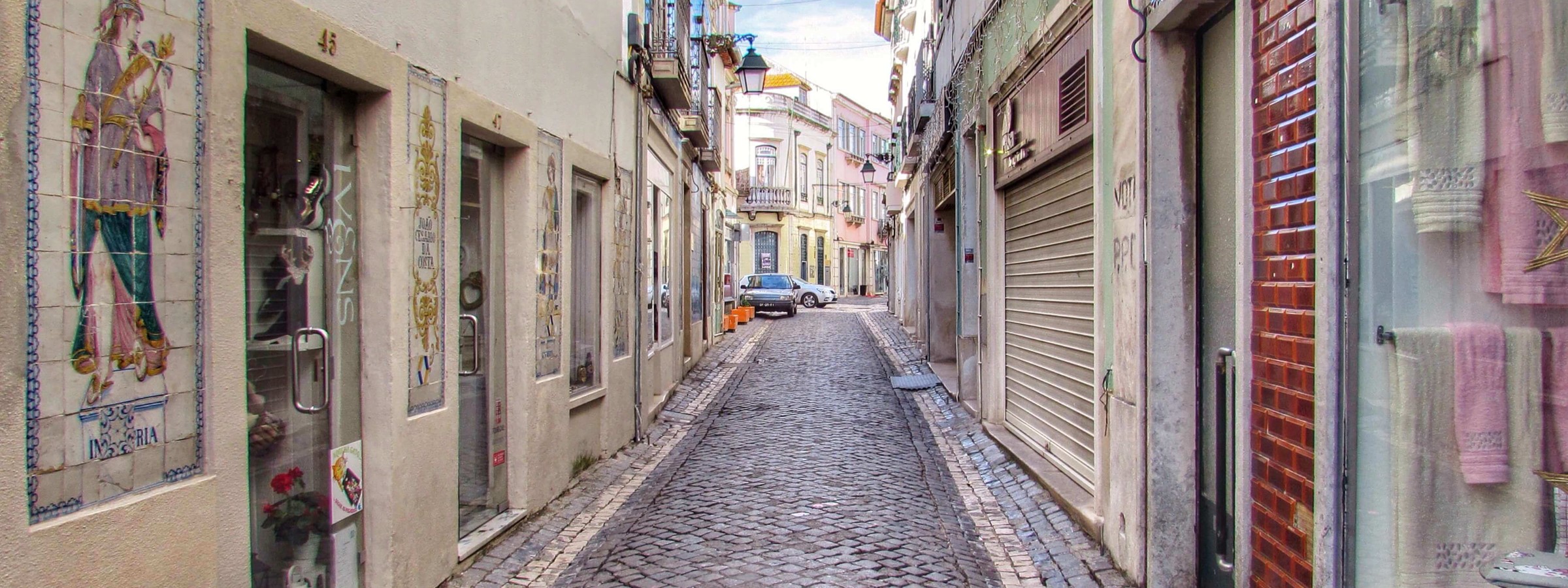 Local Boutiques Old Town Santarem