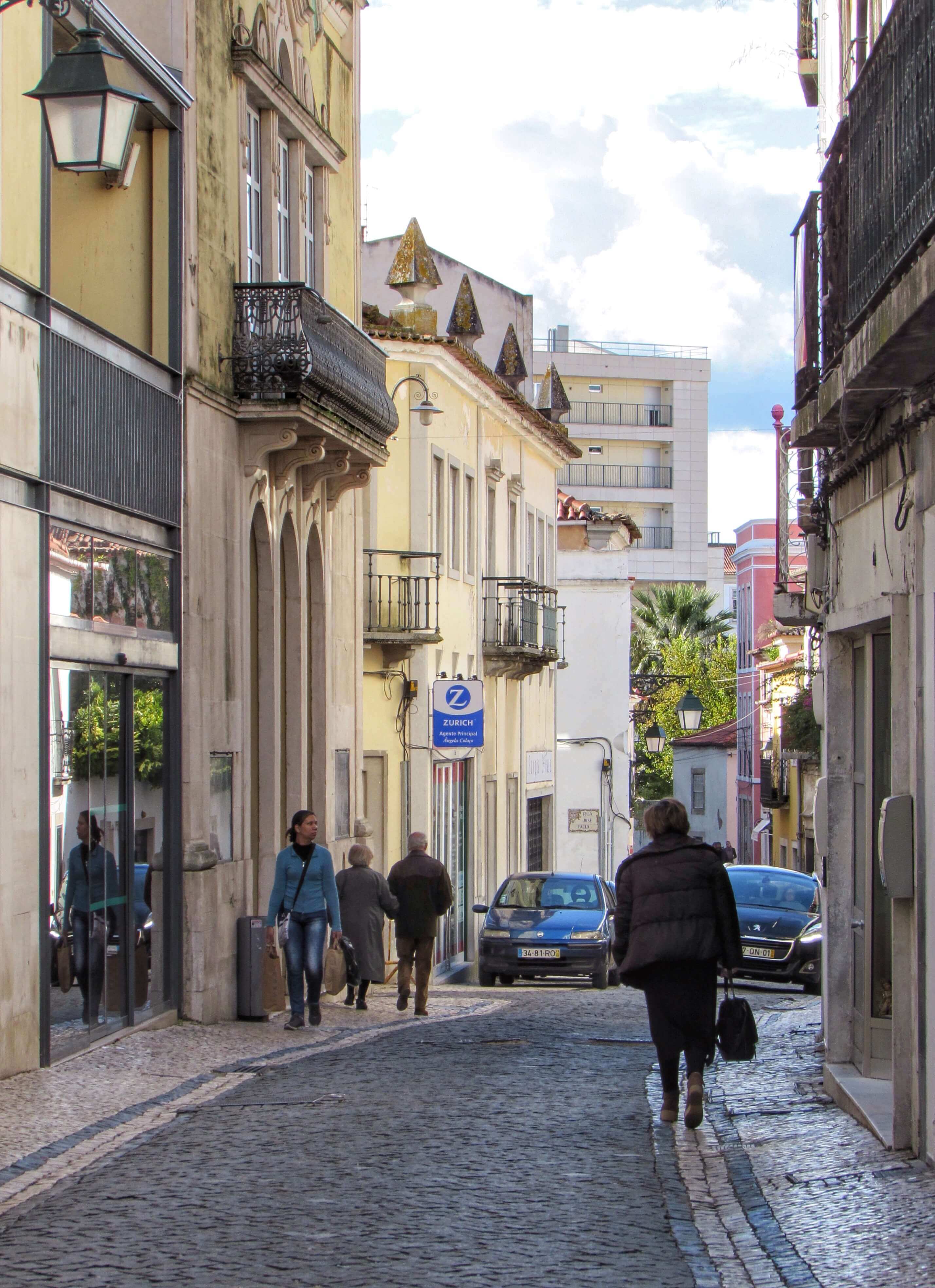 On The Road To O Centro W Shopping Center