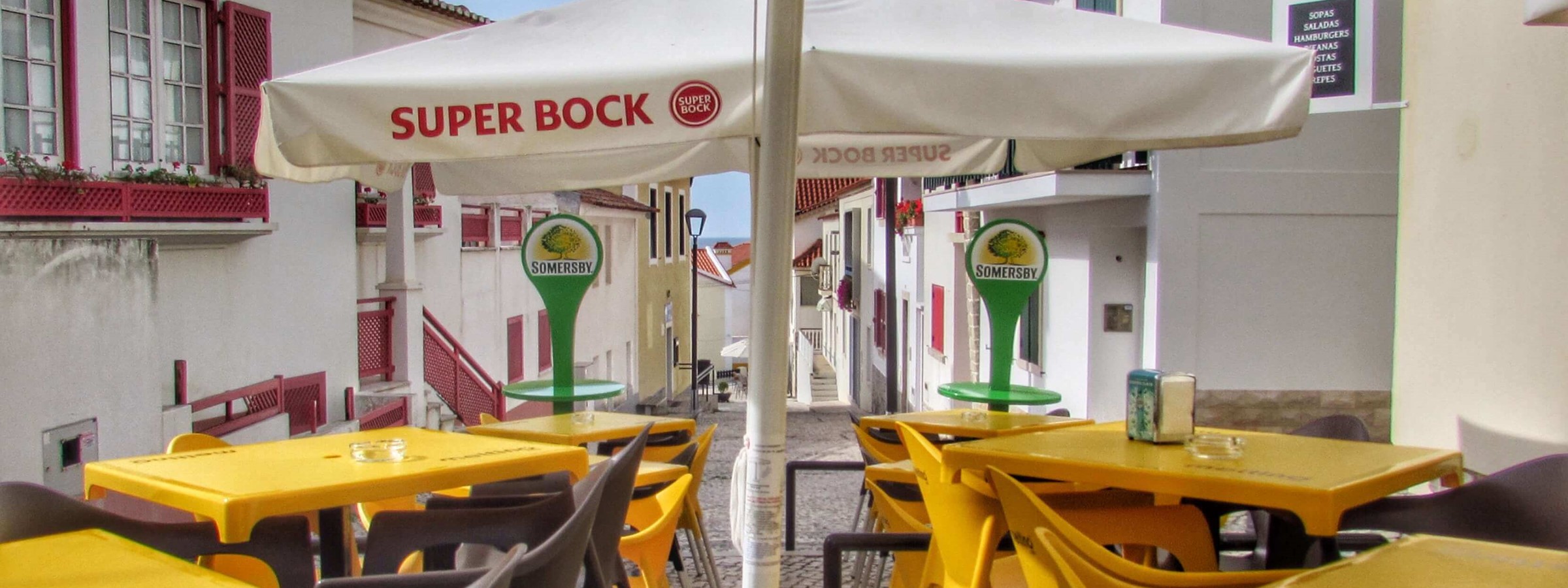 Old Town Bars Sao Pedro De Moel