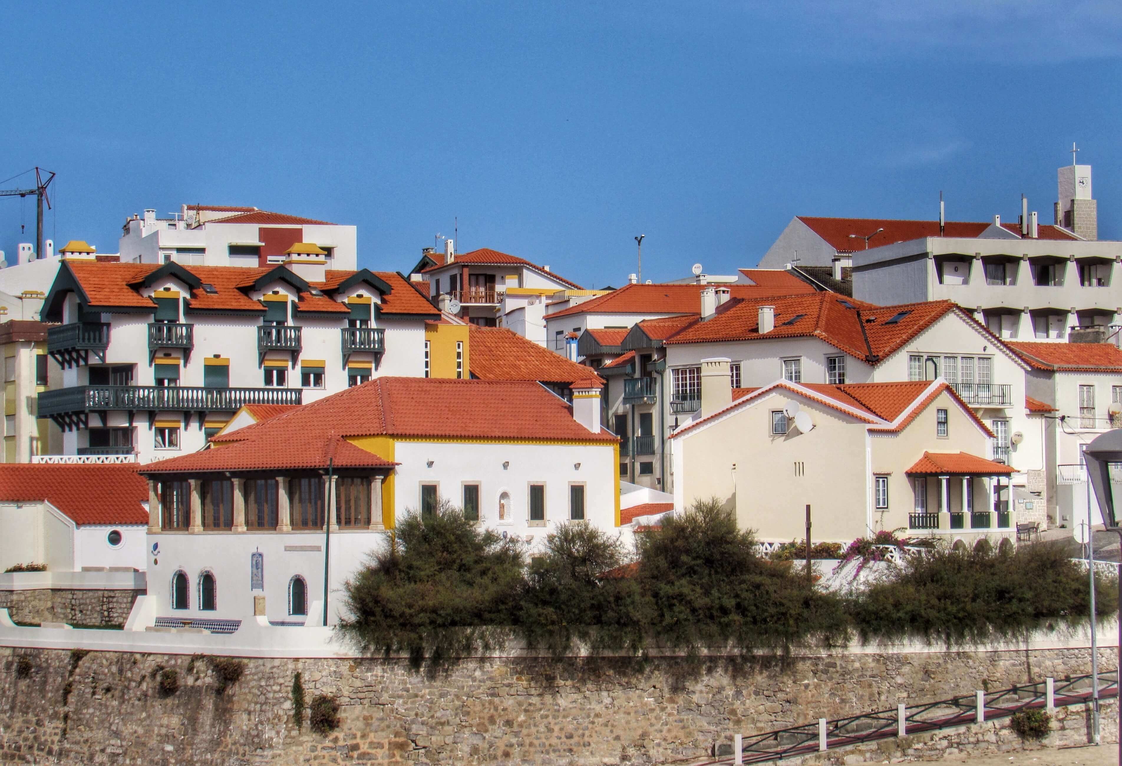 Old Town Shopping Sao Pedro De Moel