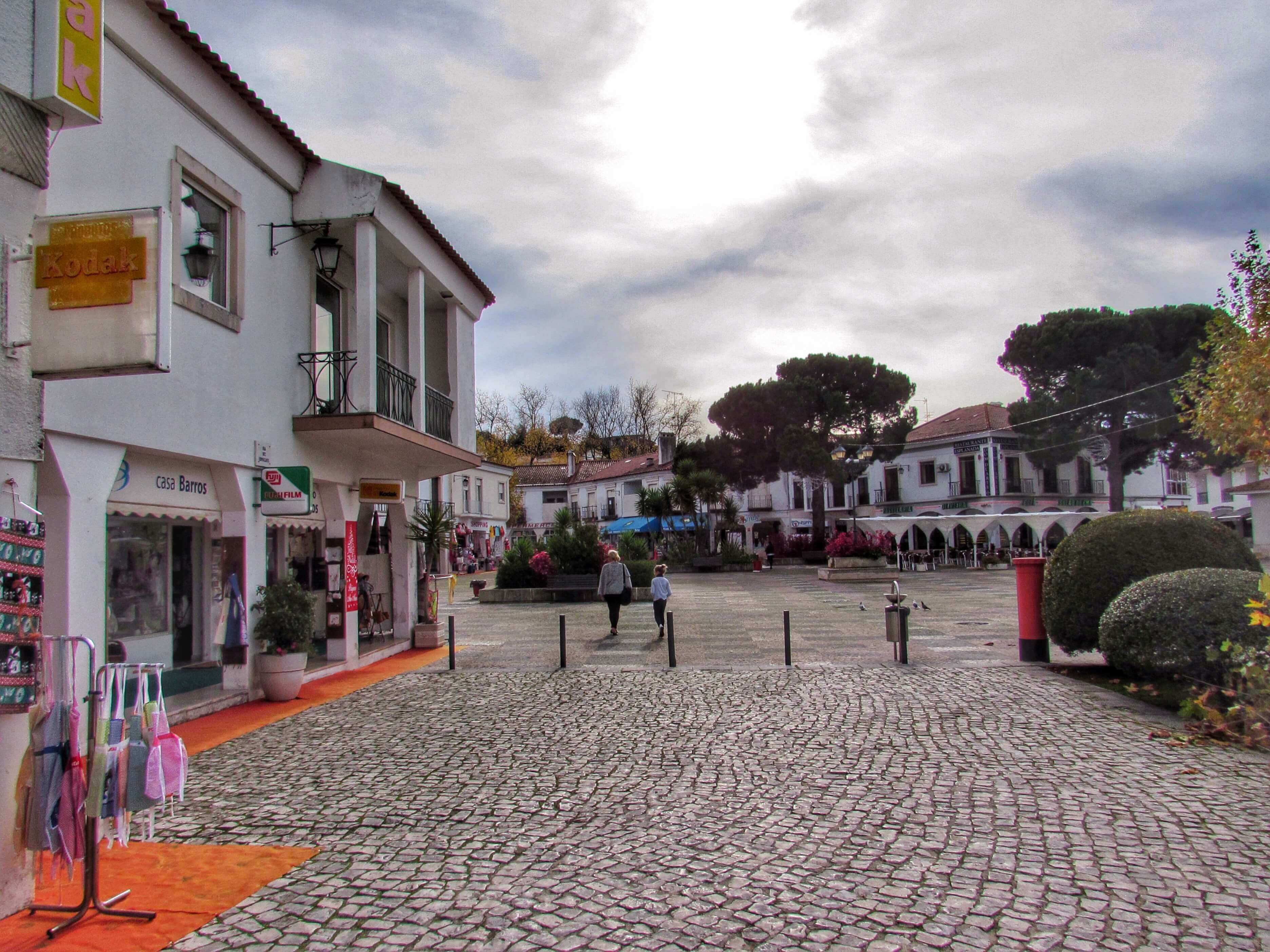 Maria Petinga Wine Bar Just Off The Square