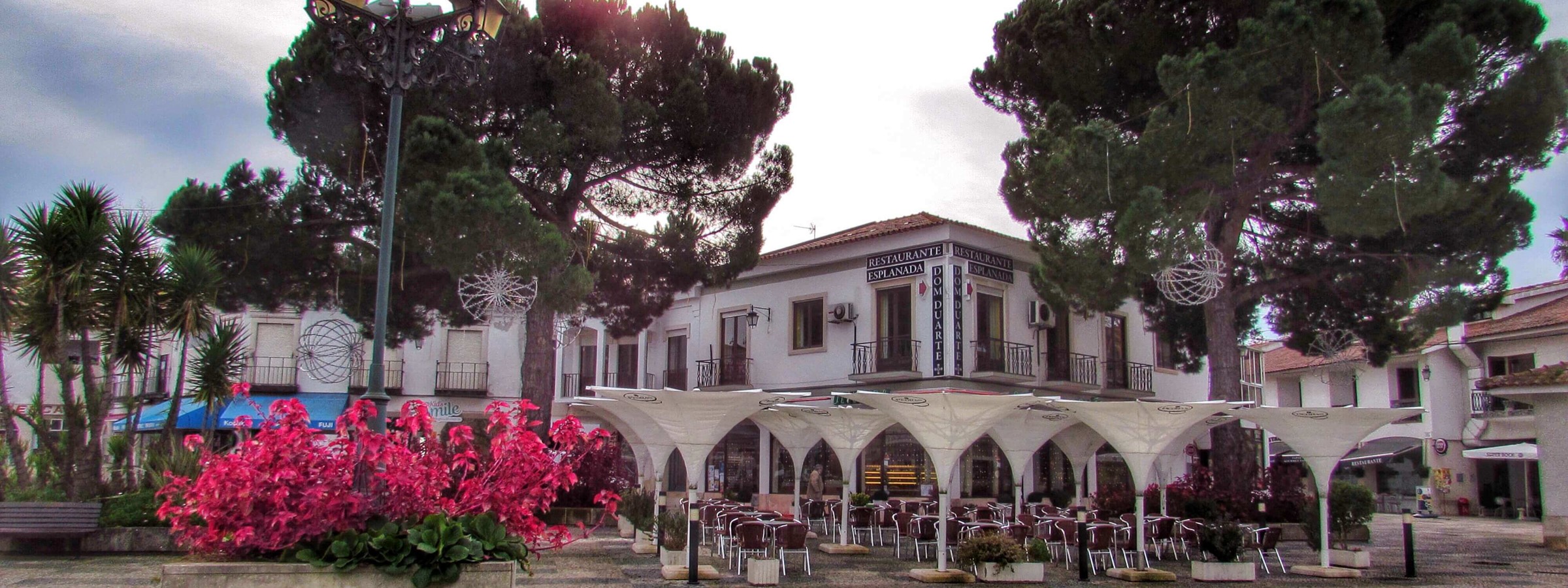 Plenty Of Outdoor Seating All Year In Batalha
