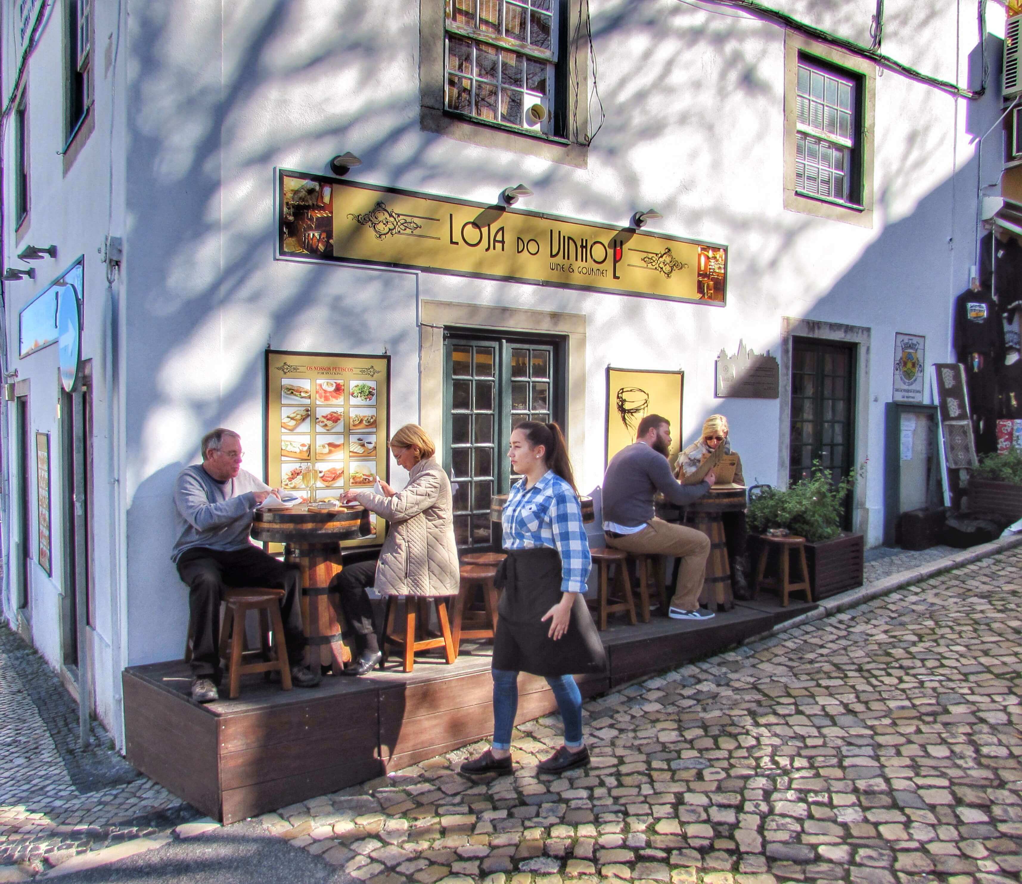 Outdoor Dining In The Heart Of Sintra