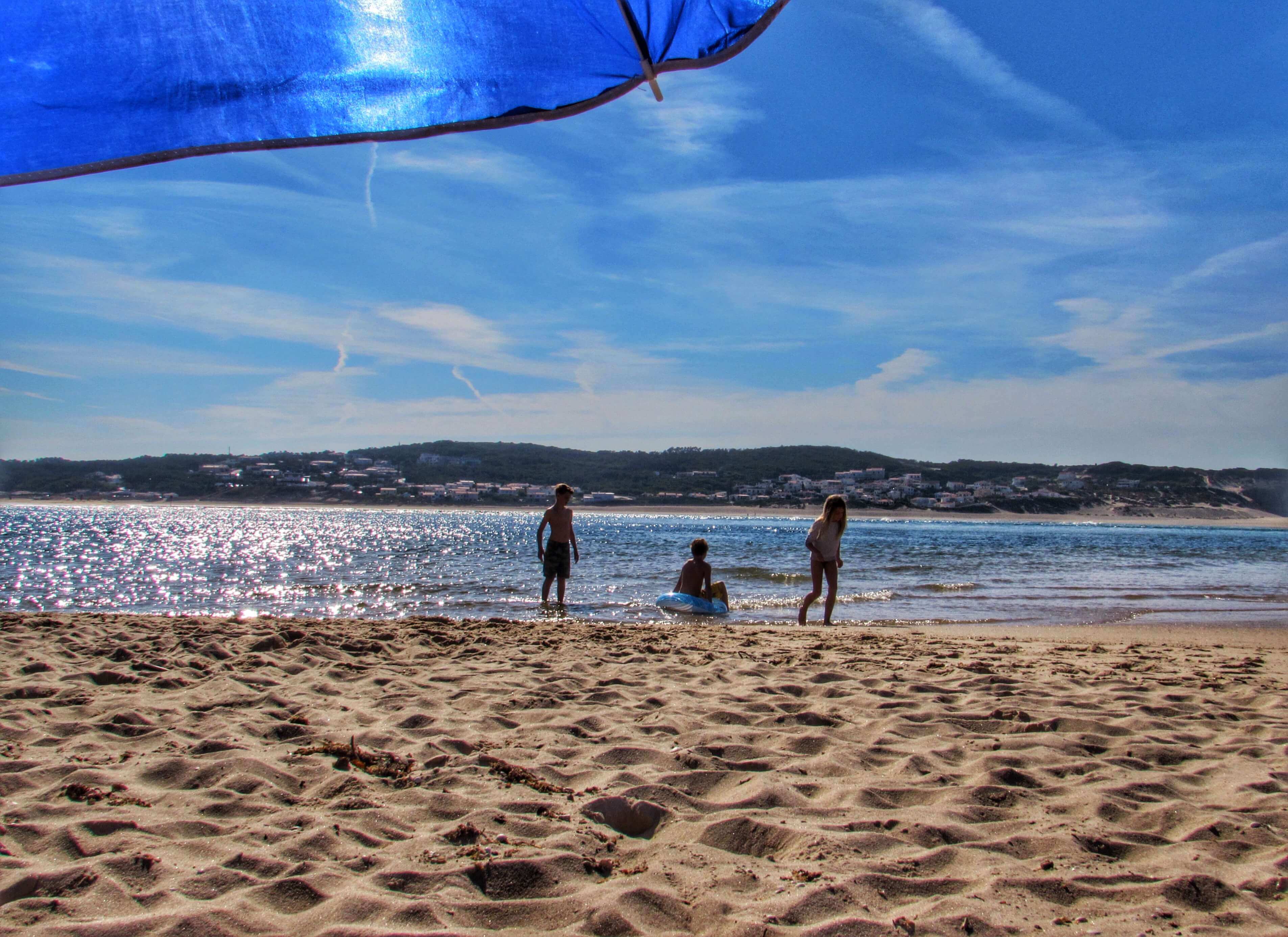 Sunbathe Near The Obidos Lagoon While Kids Play 1