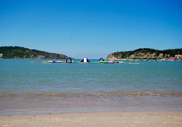 São Martinho do Porto bay