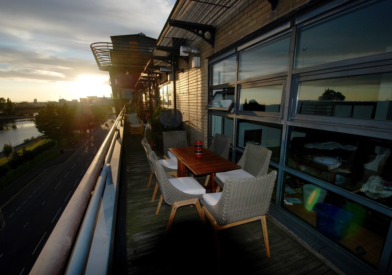Balcony with view over the river
