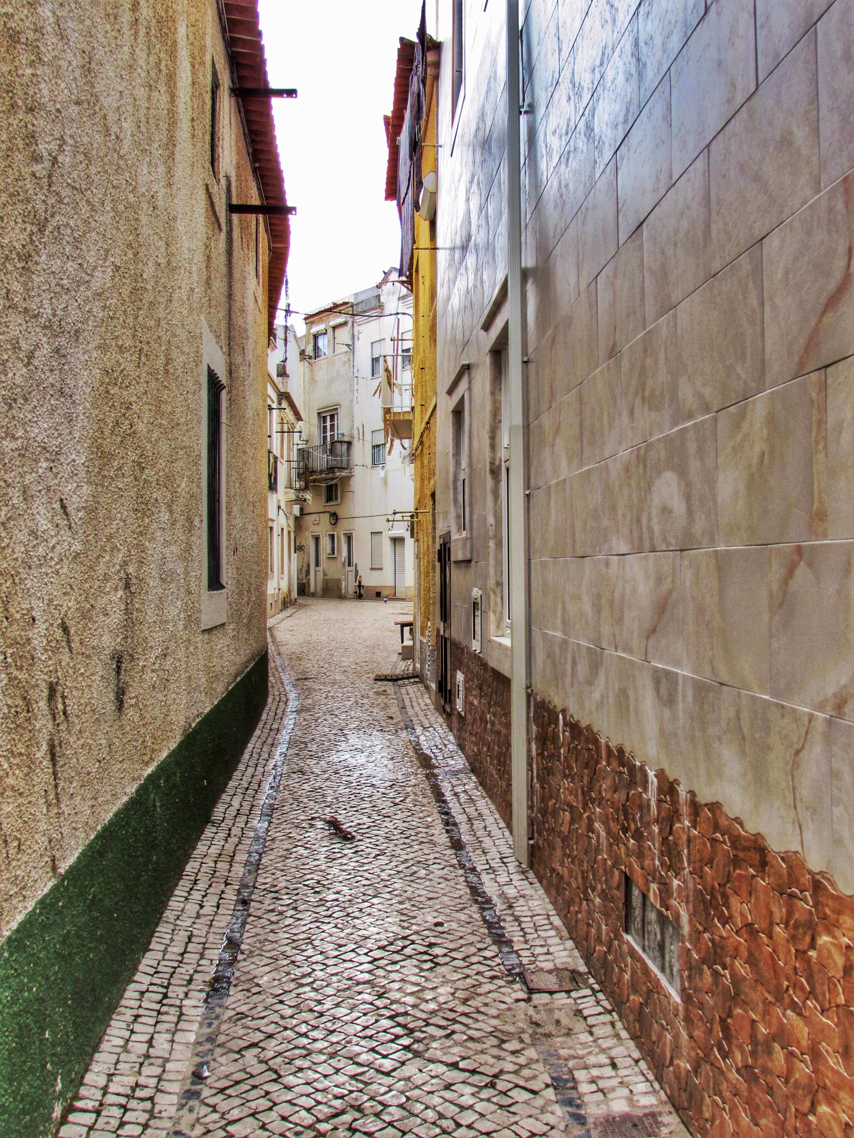 Cobbled Streets In Old Town Make Shopping Unique