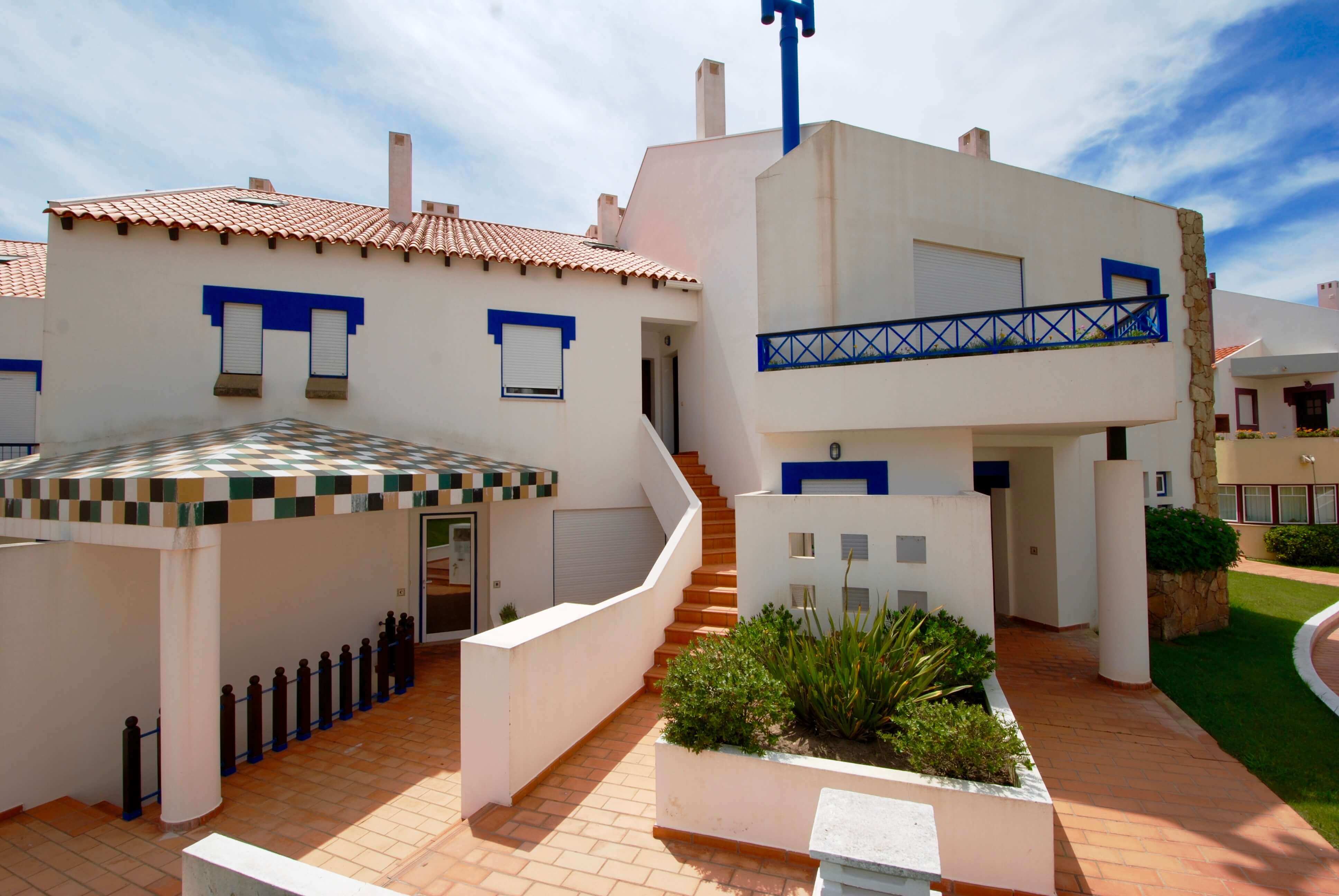 Front view of Serene