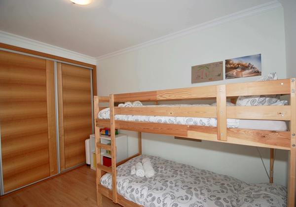 Bunkbed Room With Built In Closets