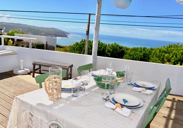 Private Outdoor Dining Area
